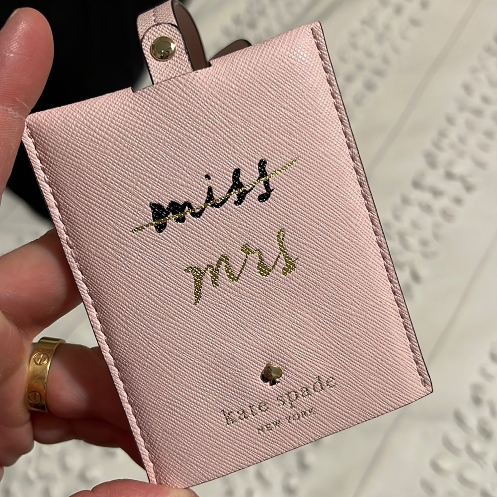 Late Spade Miss to Mrs Luggage Tag